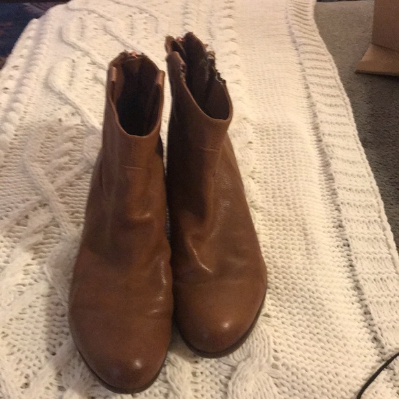 Sam Edelman booties - Picture 2 of 3